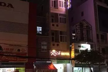 هتل Rich