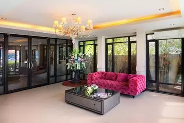 Hotel V Vajira