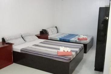 酒店 Chelle S Apartelle Inn