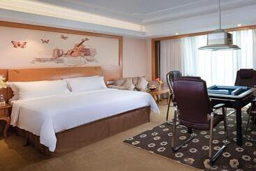 Vienna International Hotel Foshan Beijiao New City Meidi Headquarter