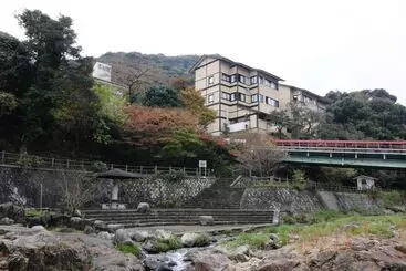 Ryokan Gyokusenkaku