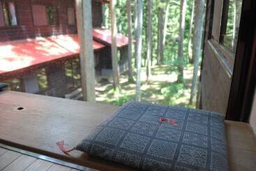 Ryokan Fukuishimiyamashinrinonsen Mirakurutei