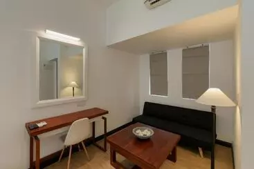 Hôtel Aprota Villas Arugambay