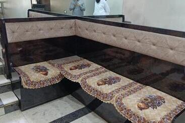 ホテル Navi Mumbai