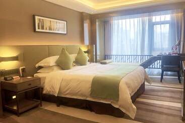 בית מלון כפרי Leshan Ramada