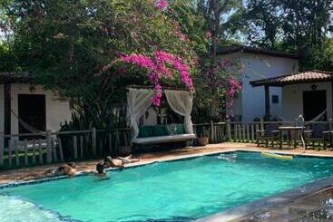 Bed and Breakfast Cheiro Nativo Chalés & Pousada