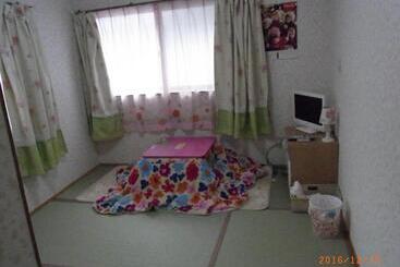 Bed and Breakfast Oyajino Umi