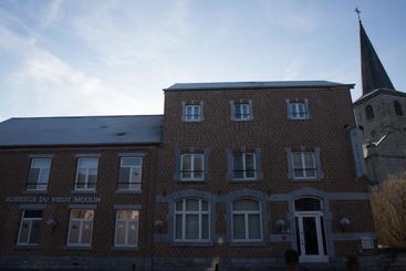 בית מלון כפרי Domaine Du Moulin D Eprave