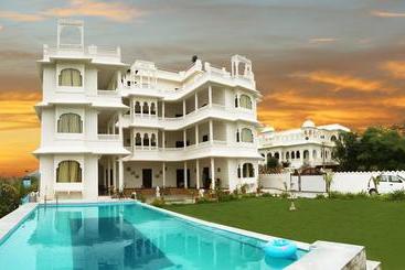 Отель Sai Palace