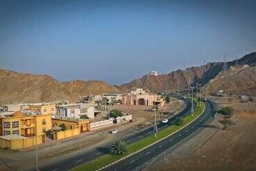 Mirage Hotel Al Aqah