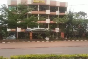 هتل Alpha Palace