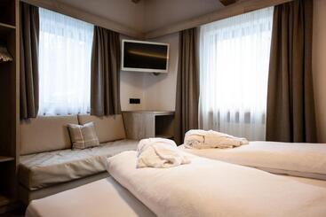 Hôtel Apartments & Garnì Pre Da Nai