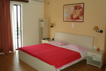 ホテル Sula Roka Studios