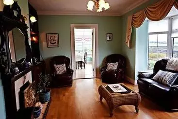 ベッドアンドブレックファースト Reades Farmhouse