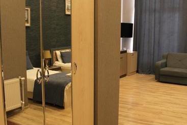 Hotel Life Holiday Baku