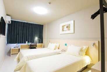 בית מלון כפרי Jinjiang Inn Ningbo Beilun District Government