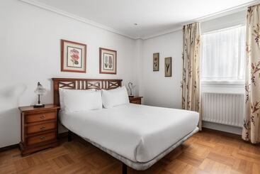 فندق Apartamentos El Cid