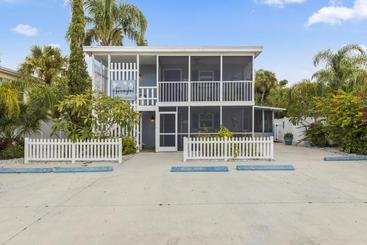 ホテル The Hummingbird