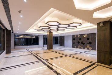 ホテル Saffron Crest