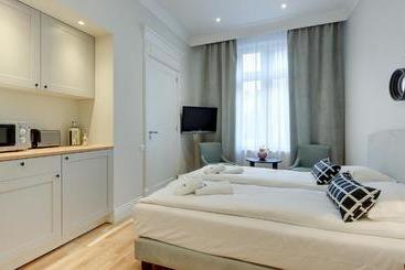 בית מלון כפרי Dom & House Apartments Quattro Premium Sopot