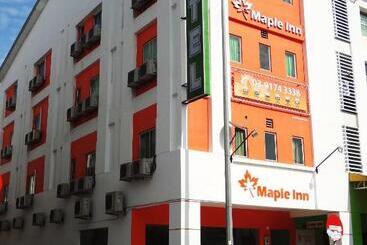 فندق Maple Inn