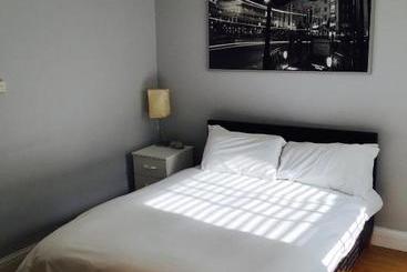 בית מלון כפרי Marylebone Lodge