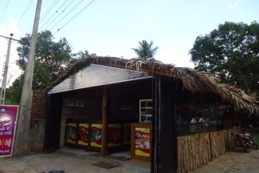 فندق Rajarata White Palace