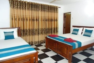 酒店 Rajarata White Palace