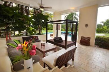 هتل Sea Horse Ranch