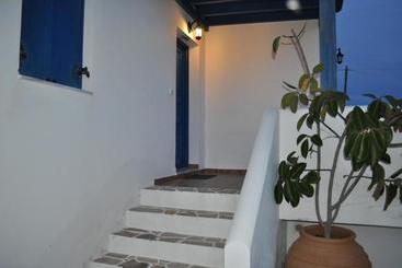 شقة Akitos Maisonette