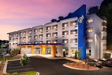 Glo Hotel Asheville Blue Ridge Parkway