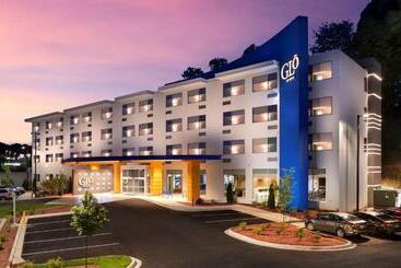 Glo Hotel Asheville Blue Ridge Parkway