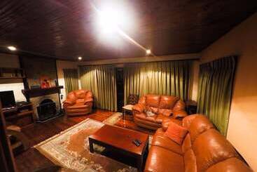 Hotel Hillsborough Cottage Nuwara Eliya