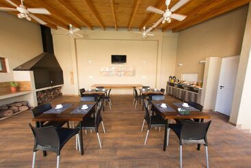 هتل Inga By Dot Suites