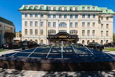 Tsar Palace Luxury Hotel & Spa