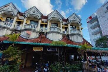 Hotel Andaman Place Guesthouse