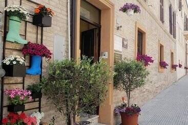 Szálloda Domus Pacis Santa Chiara Casa Per Ferie