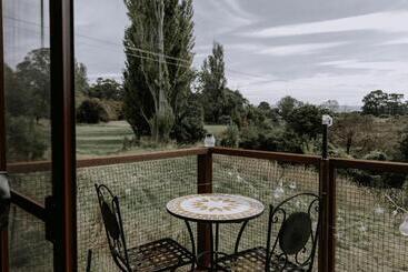 Hotel Belmont Homestead