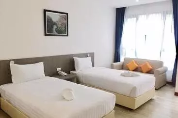 هتل Orchid Riverview