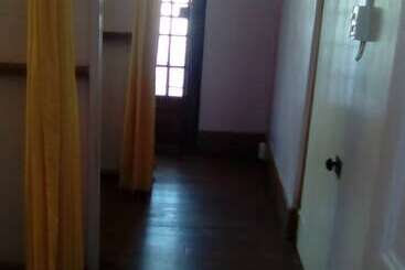 Hotel Robert's Guesthouse