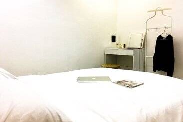 هتل Boon Street Hostel