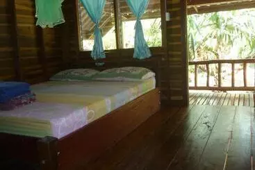ホテル Pasai Beach Lodge