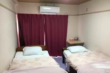 Hotel Backpackers Dorms Miwa   Hostel