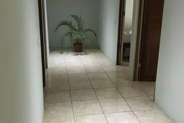 ホテル Manuel Antonio Hostel Resort