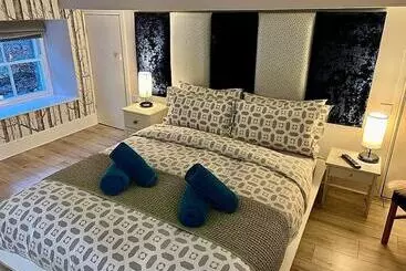 Hotelli Summerhill Guest House