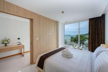 The Beachfront Hotel Phuket