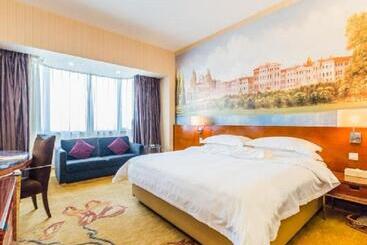 Vienna International Hotel   Foshan Haiyue Branch