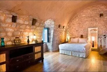 Hôtel Arapakis Historic Castle