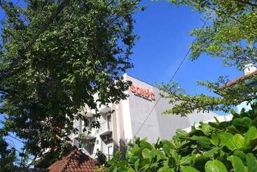 Hotel Sonic Airport Semarang