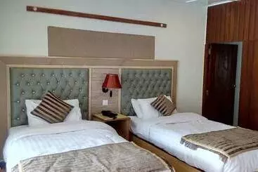 Hotel Shangrila Resort